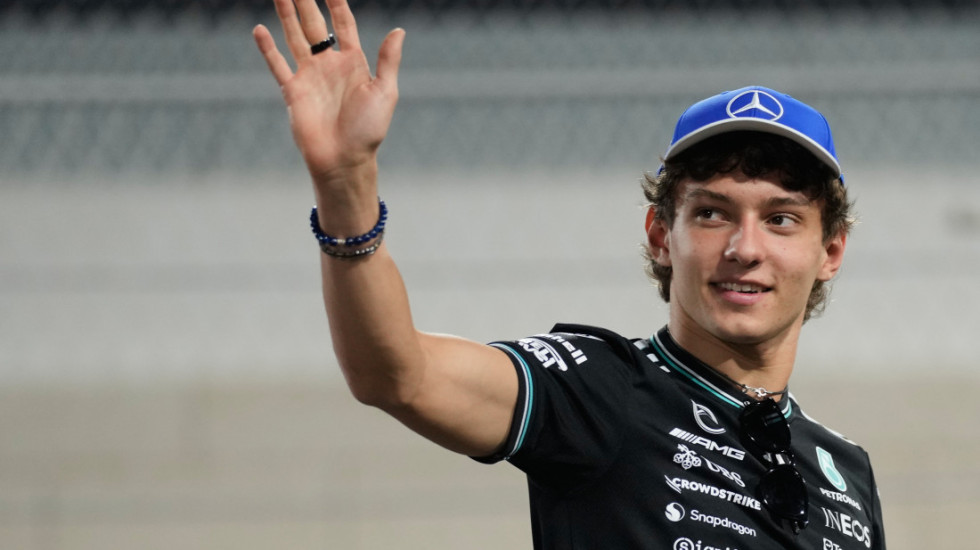 Kërcënime me vdekje për Kimi Antonelli, Mercedes dorëzon dosje te FIA