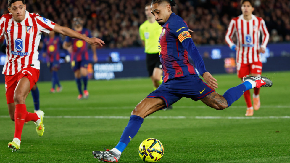 Barcelona merr një fitore të madhe ndaj Atletico Madrid, +4 nga Reali