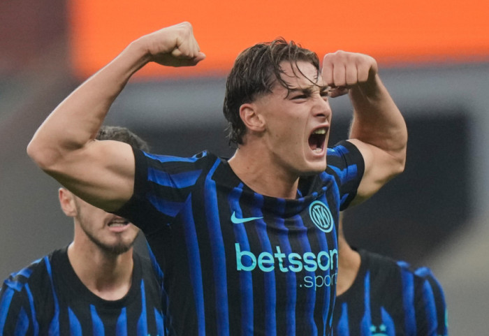 Interi goleadë në Kupën e Italisë, Napoli vuan, por arrin çerekfinalet pas 5 vitesh