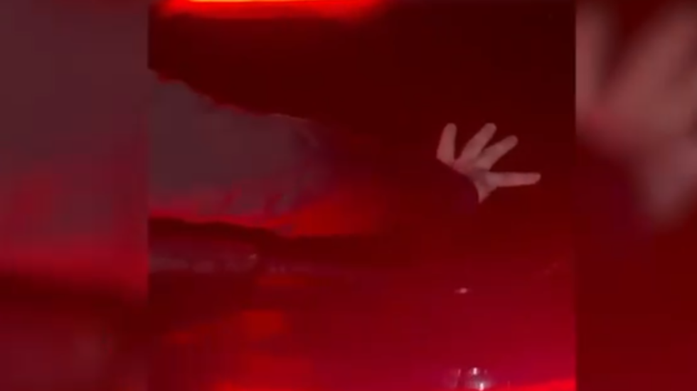 I gjenden pistoleta, armë gjahu dhe kokainë, në pranga 2 persona në Tiranë