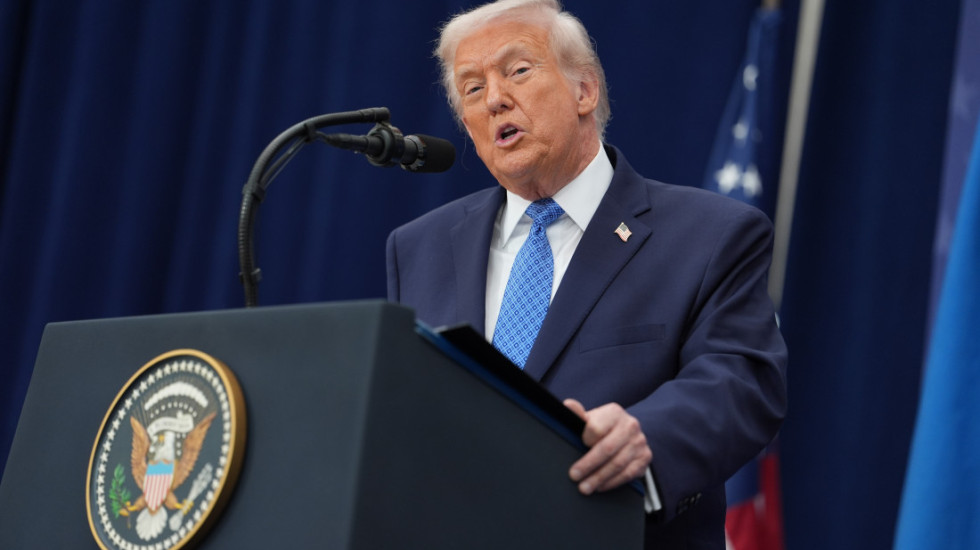 Trump firmos strategjinë e re të Sigurisë Kombëtare të SHBA, kritikon Europën: Qytetërimi i saj mund të zhduket!