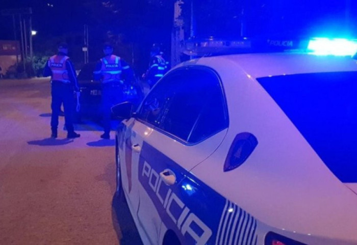 Plagosje me armë në Berat, 37-vjeçari paraqitet vetë në spital