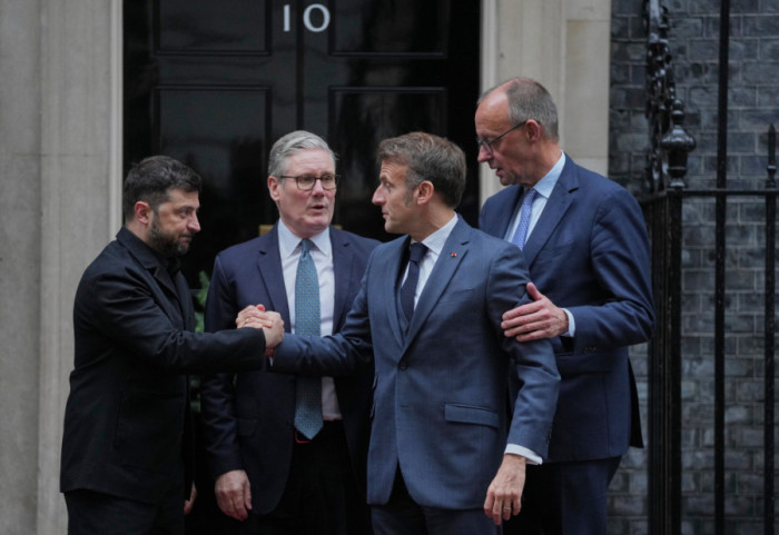 Zelensky takohet me liderët europianë në Londër: Ukraina kërkon garanci për paqe