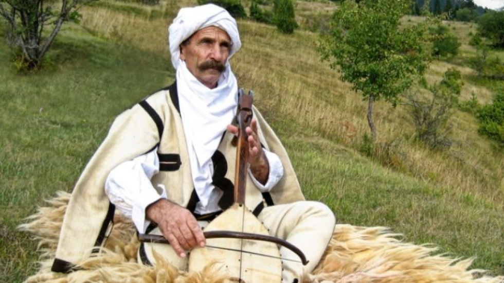 Lahuta shqiptare hyn në listën e trashëgimisë së mbrojtur nga UNESCO