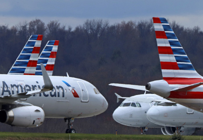 Pse avionët kanë kamera dhe ku “fshihen” ato?