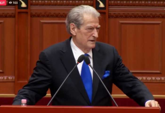 “Mazhoranca ka rënë”, Berisha: Pas Lubisë e ka radhën Rama, frika e tij ka kufi qiellin