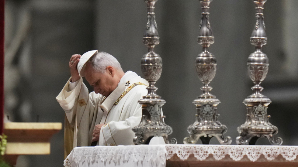 Thirrja e Papa Leonit: Shmangni blerjet e tepruara, në Krishtlindje shtroni darkë për varfërit