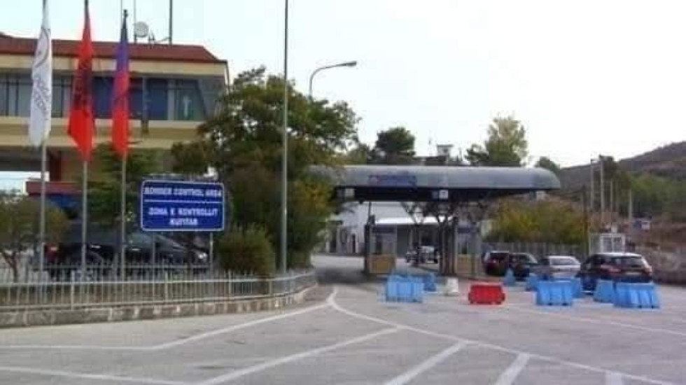 Protesta e fermerëve grekë, vijon bllokimi i përkohshëm i aksit Kakavijë–Janinë