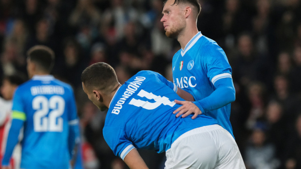 Napoli bie në Udine, dështon të përfitojë nga barazimi i Milanit