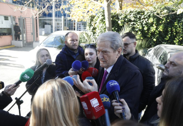 “Rama mori garanci për Ballukun, fshehu kontrollin e BKH-së”, Berisha: Të gjithë në protestë më 22 dhjetor