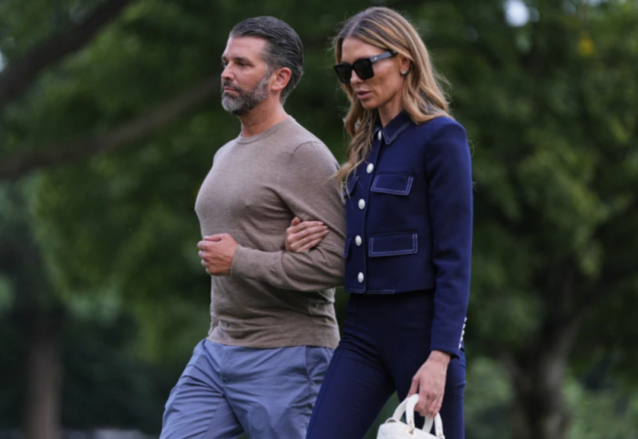 Djali i madh i Donald Trump fejohet me modelen