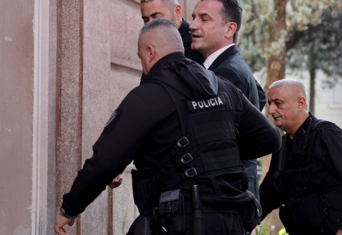 “Në burg për ta ndëshkuar”, raporti amerikan për kryebashkiakun Veliaj: Shkelje të shumta në proces