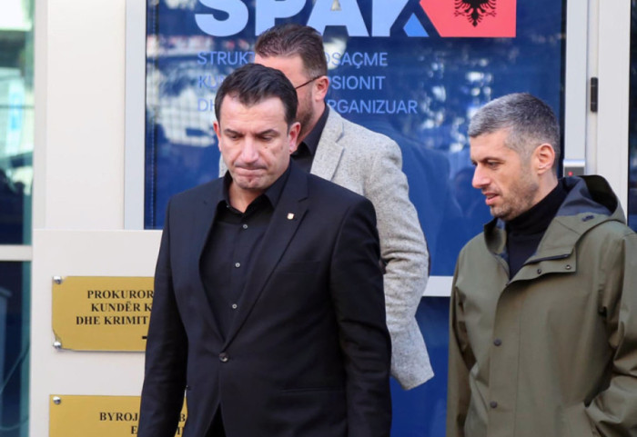 Veliaj mbetet në qeli, SPAK e ndalon që të jetë i pranishëm në mbledhjen e Këshillit Bashkiak për buxhetin