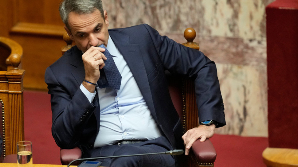 Qeveria greke ofertë fermerëve për të mbyllur grevën