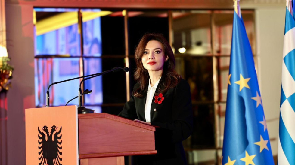 Spiropali me komunitetin shqiptar në Athinë: Të angazhuar për marrëveshjen e pensioneve