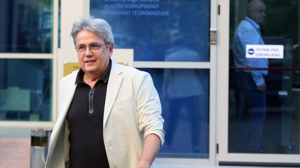 I pandehur për tenderin 700 mijë euro, Benet Beci paraqitet në SPAK