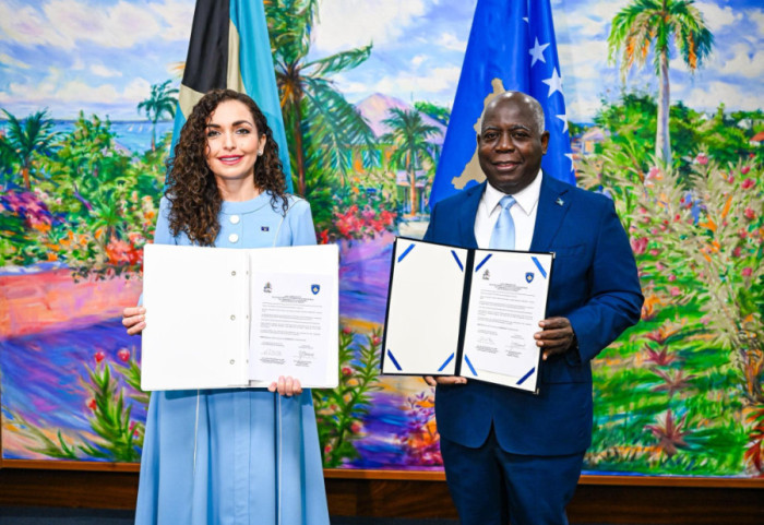 Bahamas njeh zyrtarisht Kosovën si shtet