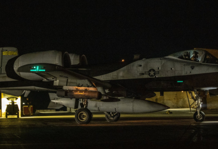 SHBA hakmeret për dy ushtarët e vrarë, godet masivisht ISIS në Siri