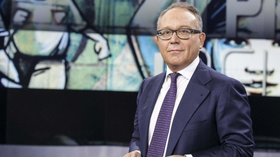 Kërcënonte ish të dashurën, dënohet me burg gazetari i njohur