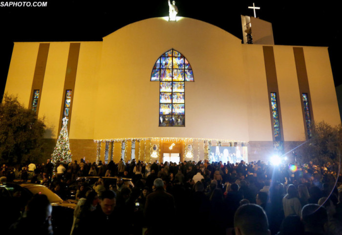 Ipeshkvijtë e Shqipërisë urojnë së bashku besimtarët katolikë për Krishtlindje