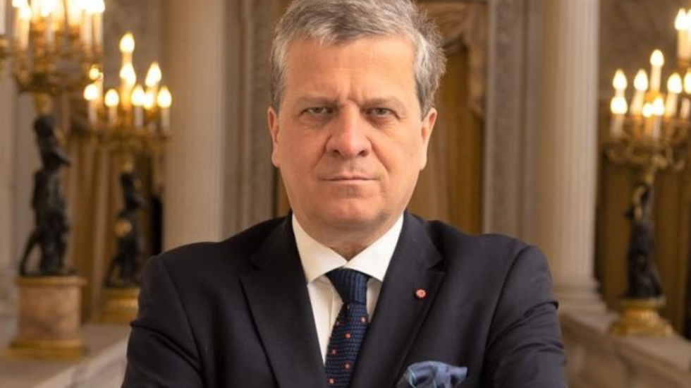 Arrestohet ambasadori i Polonisë në Francë