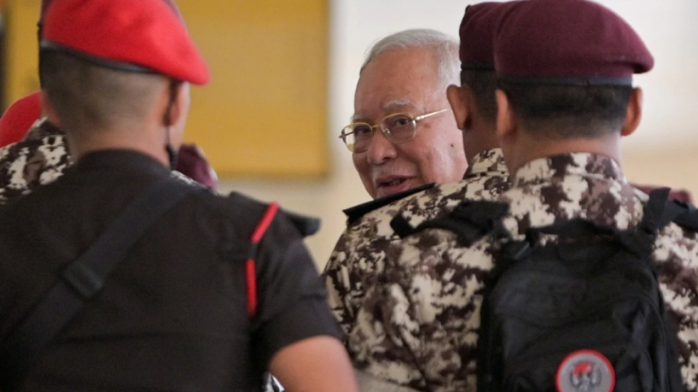 Korrupsioni në Malajzi, 15 vite burg për ish-kryeministrin Najib Razak