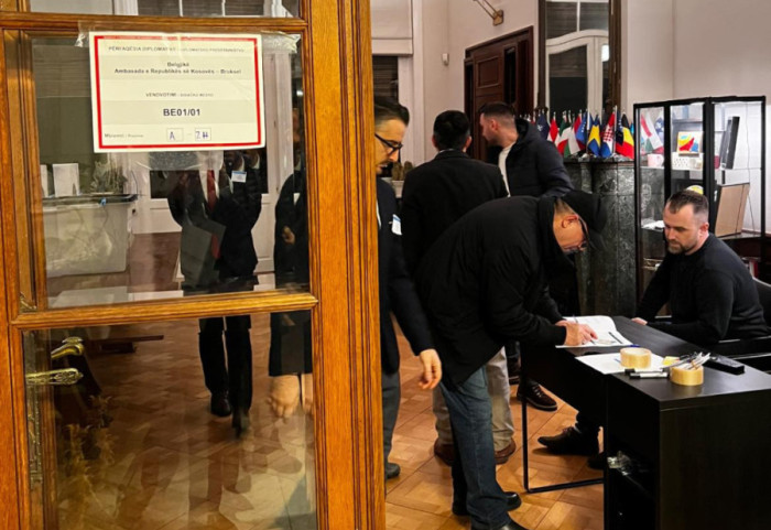 Zgjedhjet në Kosovë: Diaspora voton sot në 29 përfaqësi diplomatike