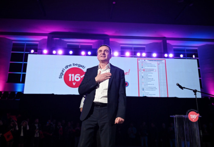 Më pak se dy orë nga mbyllja e kutive, Kurti u drejtohet me video-mesazh qytetarëve