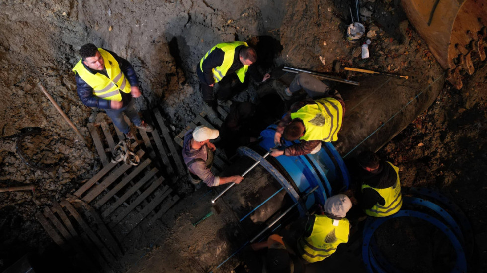 Vlora tre ditë pa ujë, deputeti socialist: Qytetarët janë lodhur, avaria mund të zgjidhet deri nesër