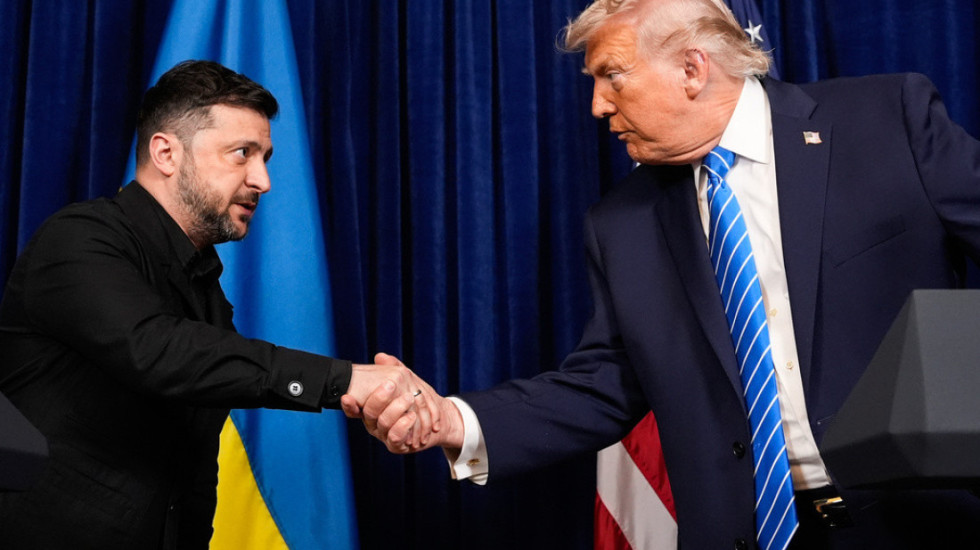 Trump pas takimit me Zelensky-n: Po i afrohemi shumë paqes në Ukrainë