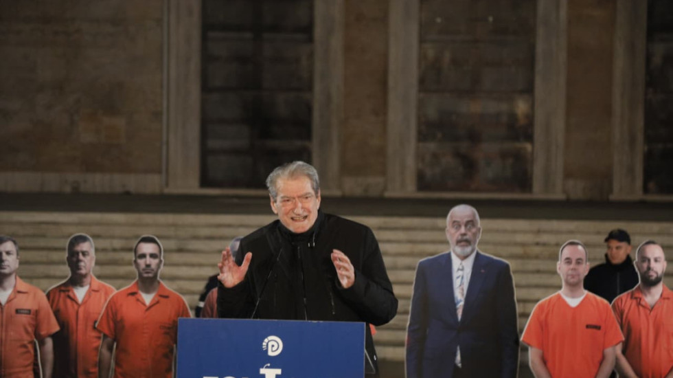 "Rilindjen do ta groposim", Berisha zbulon misionin e 2026 dhe vlerëson vlonjatët: Ia ngecën në fyt darkën gala