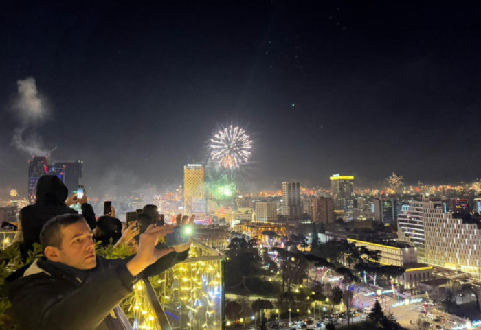 Lëndime nga fishekzjarret, 17 persona në spitalin e Traumës