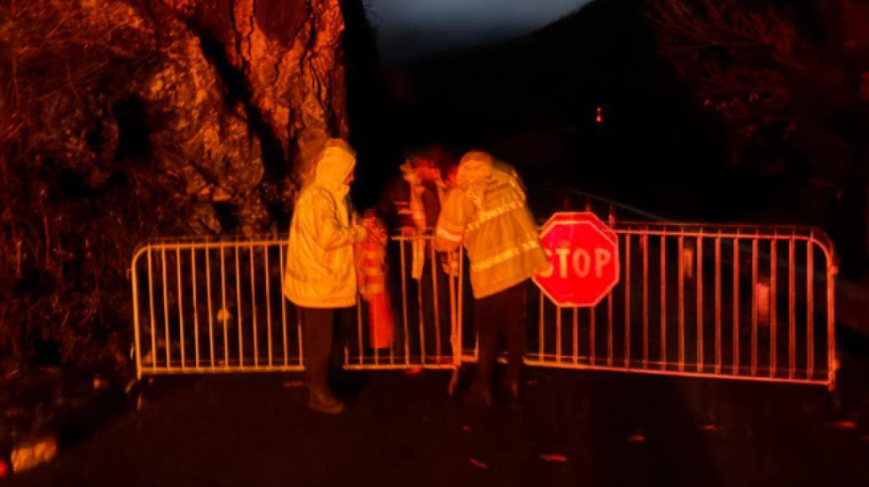 Moti i keq shkakton probleme në veri, bllokohet një aks rrugor në Shkodër