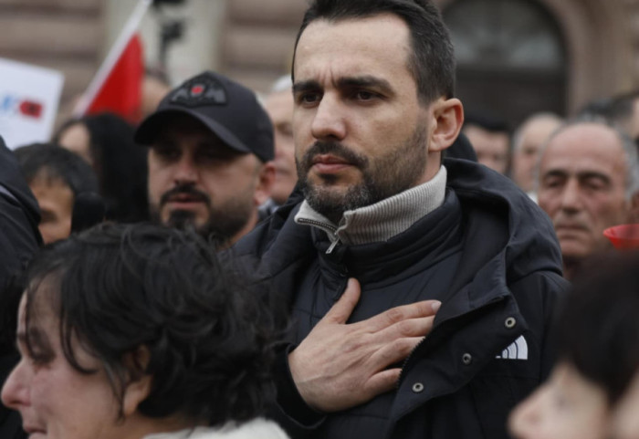 Lapaj njofton protestën e radhës: Nuk po e dorëzojnë Ballukun