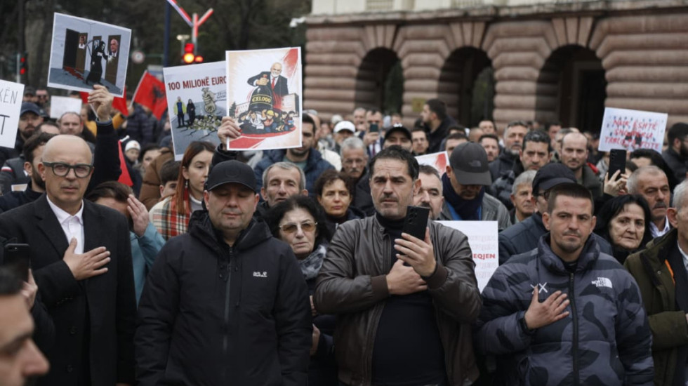 Protesta e "Shqipëria Bëhet", procedohet penalisht Adriatik Lapaj