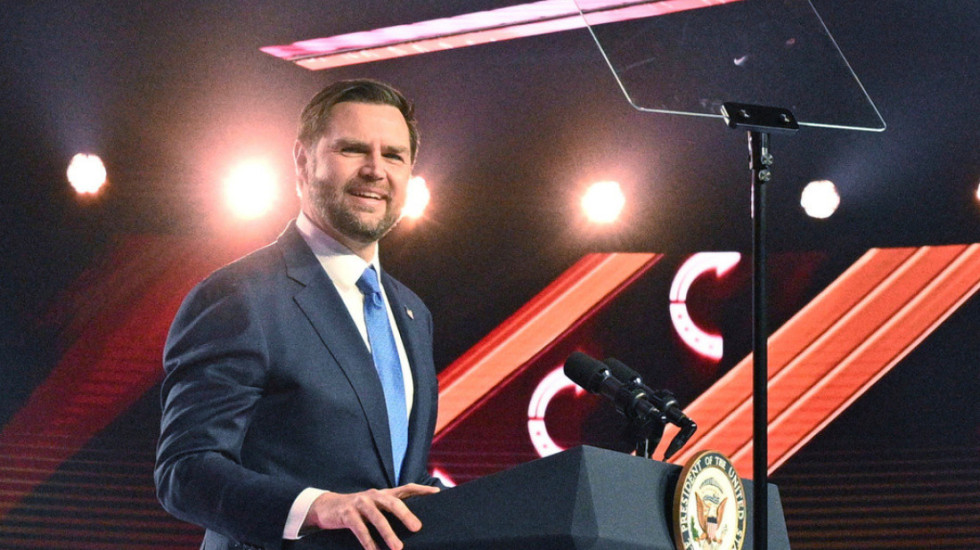 Sulmohet rezidenca e zv/Presidentit amerikan JD Vance, arrestohet një i dyshuar