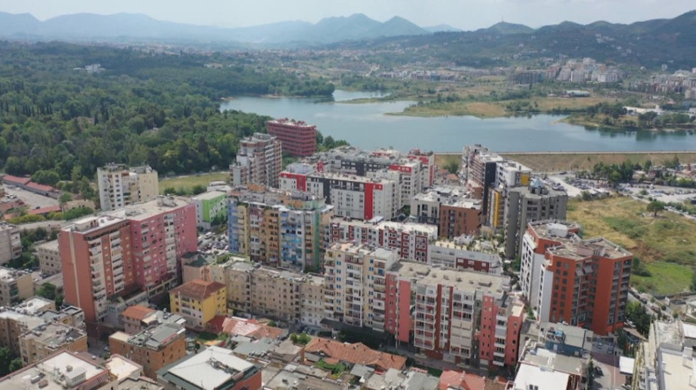 Rivlerësimi i pasurive të paluajtshme, tatimi për shitjen e banesave zbret në 5%