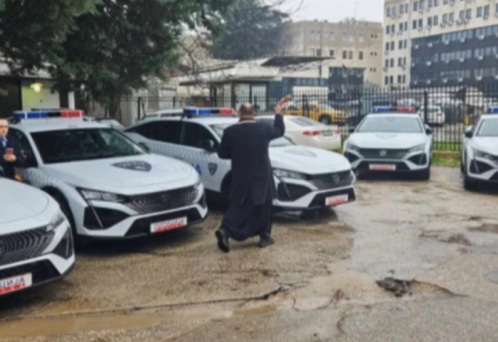 Bekoi makinat e policisë, Ministria e Brendshme në RMV nis hetimet