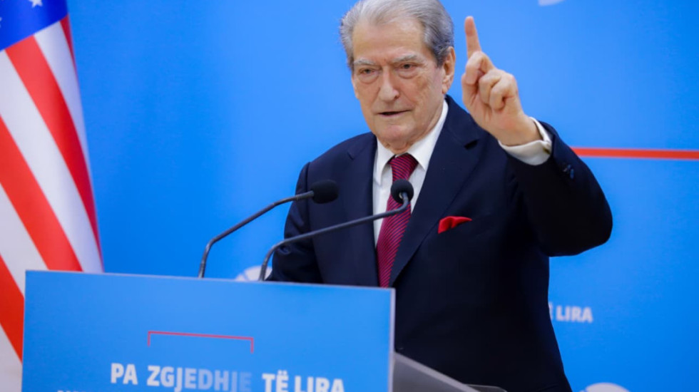 Gjykata Kushtetuese vendos në favor të Sali Berishës: Masa ndaj tij e tejzgjatur