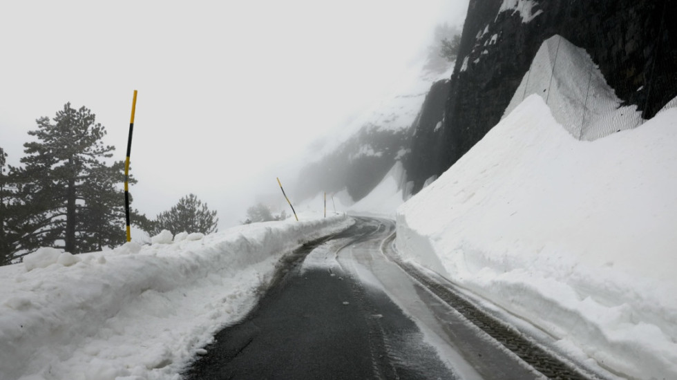 Borë dhe mjegull, Policia e shtetit apelon për kujdes drejtuesit e mjeteve