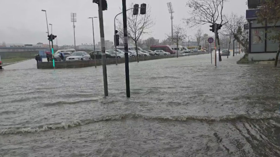 Punonjësi i komunales u gjet i vdekur në kanalin me ujë, reagon Bashkia Durrës