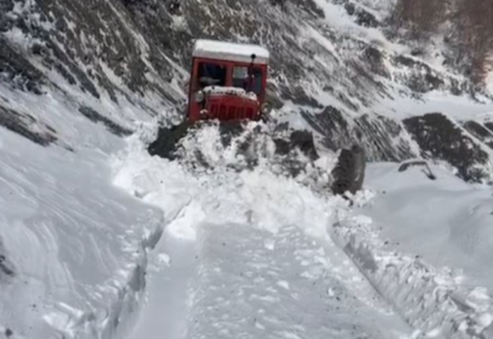 Probleme në qarkullim, polici apel për kujdes drejtuesit të mjeteve