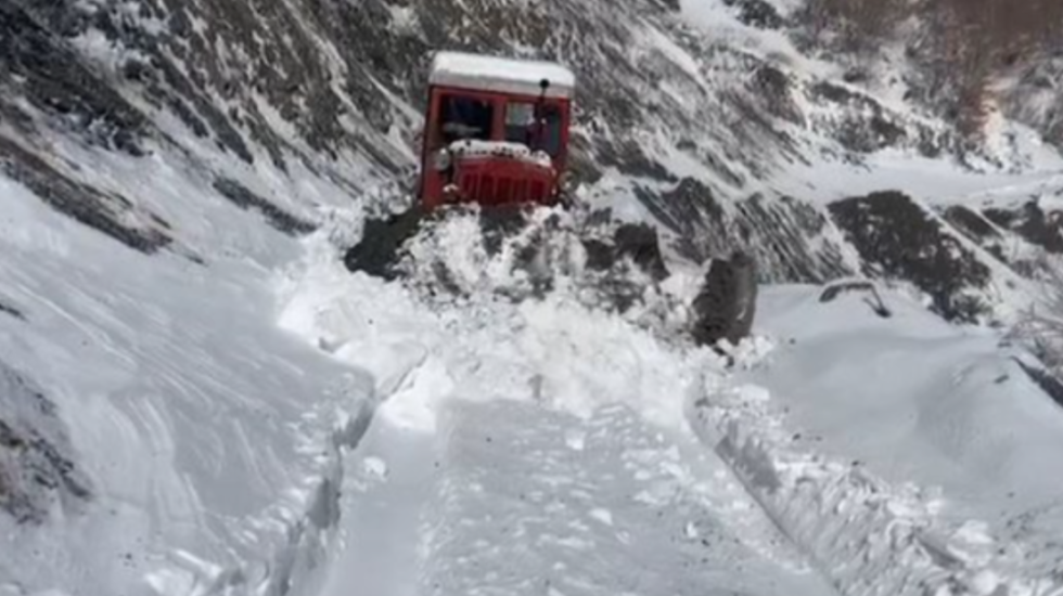 Probleme në qarkullim, polici apel për kujdes drejtuesit të mjeteve