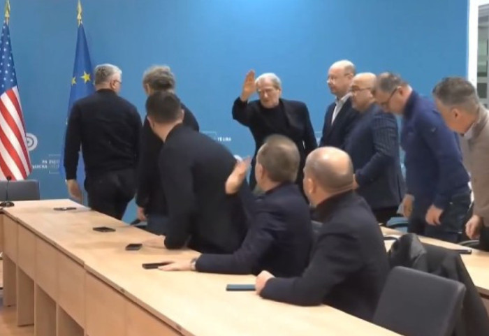 “Rama bëri grusht shteti”, akuzat e Berishës: Shfrytëzoi fatkeqësitë për të rehabilituar Ballukun