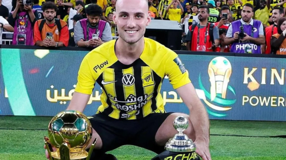 Atletico Madrid “luftë” me klubet angleze për Mario Mitaj