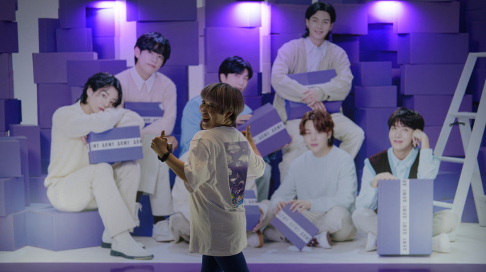 Vlen 1 miliard dollarë, rikthehet në skenë super grupi i muzikës k-pop