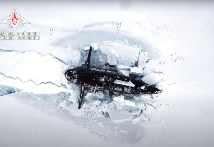 “Nuk po gjuajnë për foka”, komandanti i NATO-s ngre alarmin për prezencën ruse dhe kineze në Arktik