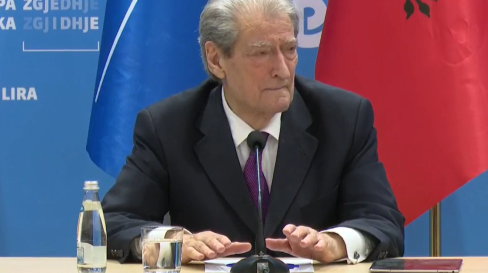 “Balluku vodhi popullin dhe mbrohet nga Rama”, Berisha: Diktatura e bandave po vret shpresën