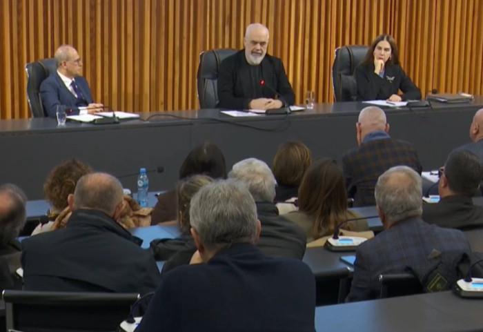 “Rishikim të ligjit të arsimit të lartë”, Rama: Ndërkombëtarizim i Universiteteve