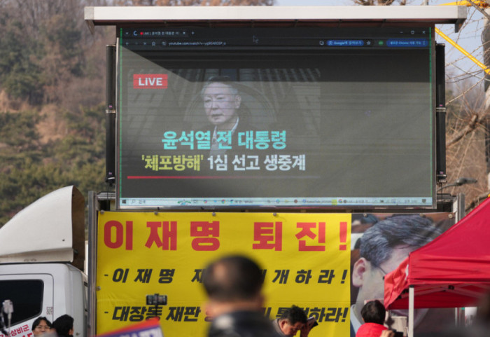 Ish-presidenti i Koresë së Jugut, Yoon, do të dënohet me pesë vjet burg